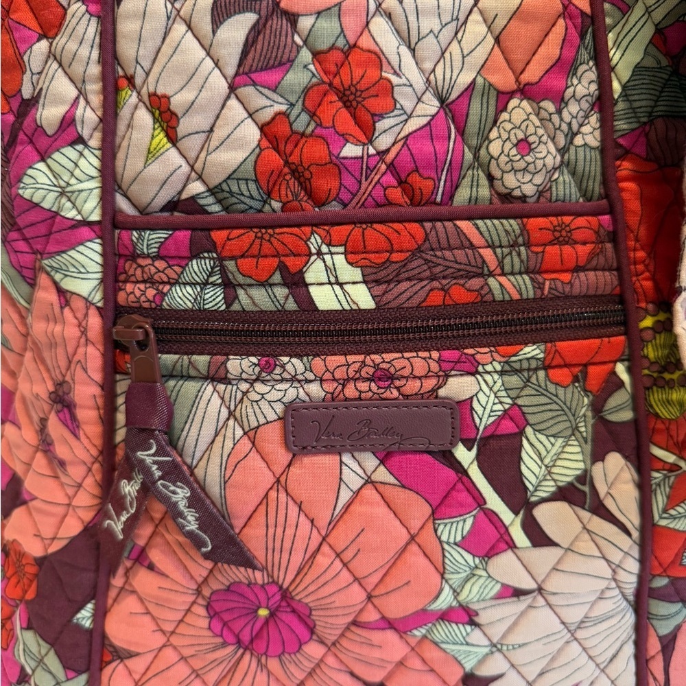 Vera Bradley Pink Red Floral Women's Crossbody Bag w.Adjustable Shoulder Strap - Picture 2 of 14